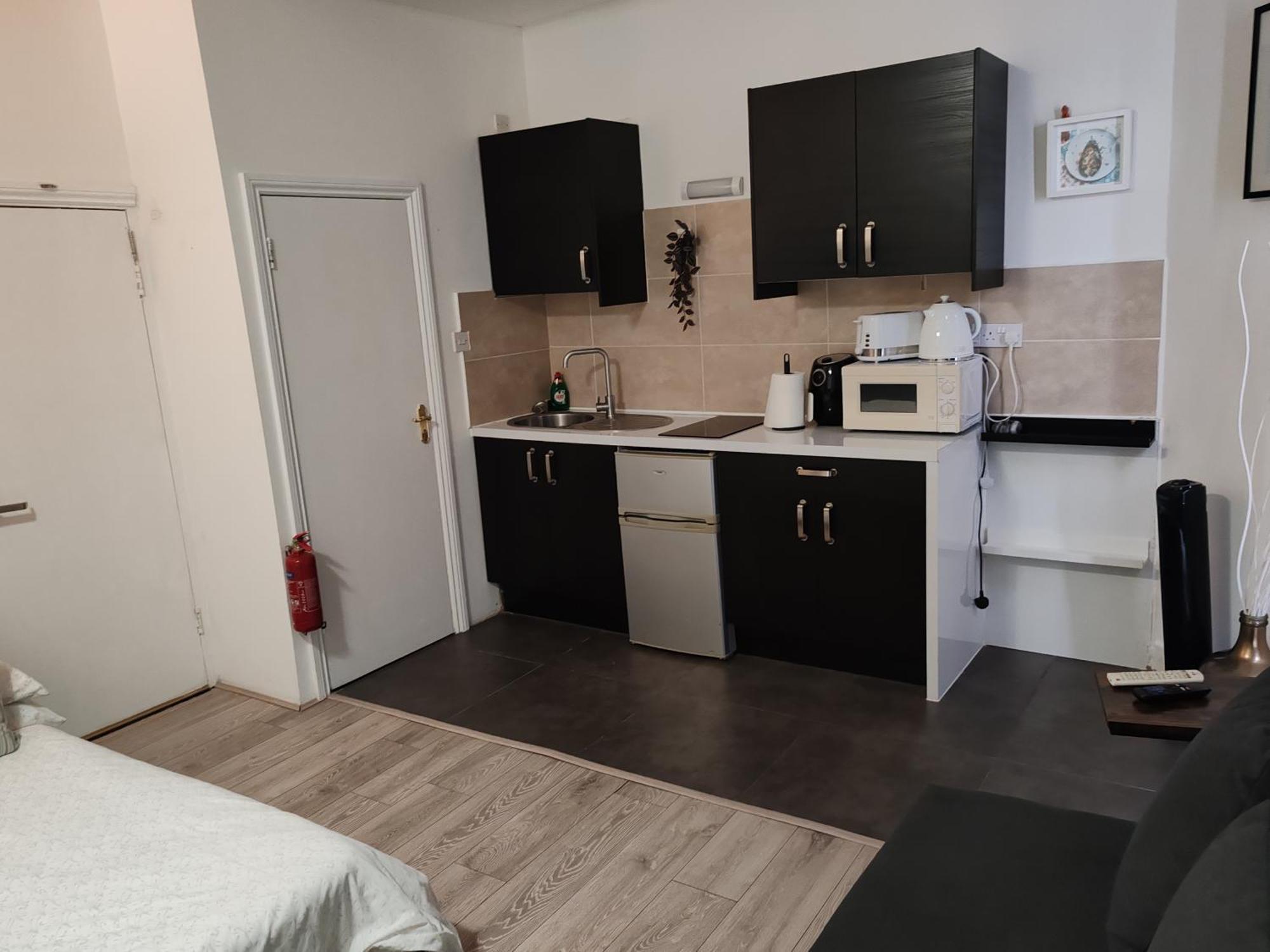Kilburn High Road Studio Apartments Londra Exterior foto